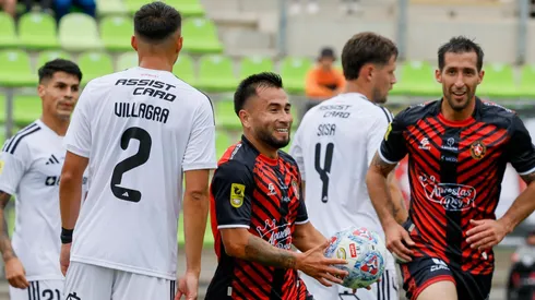 Un futbolista albo fue blanco de las críticas de los hinchas en redes.
