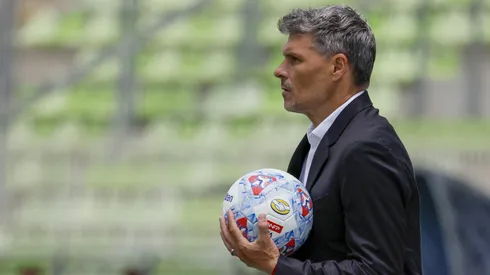 Fernando Ortiz suma nueva derrota con Colo Colo. (Foto: Andrés Piña/Photosport)