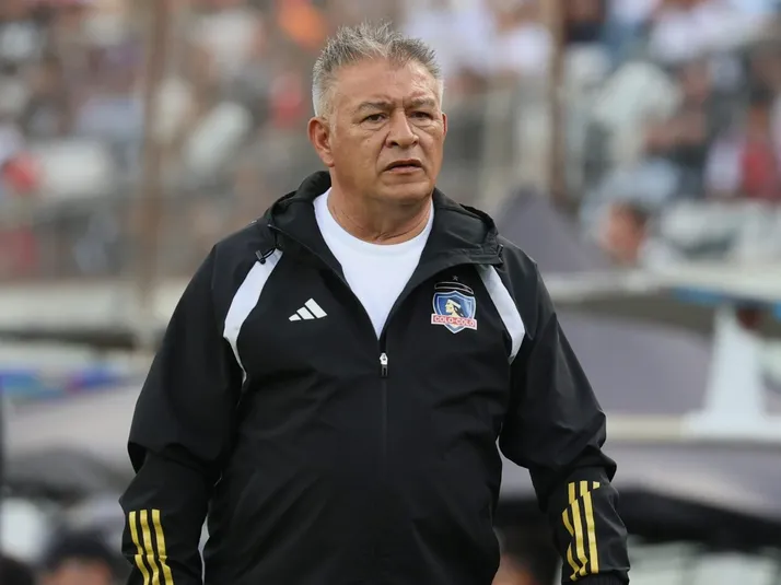 Borghi se cansa y responde sobre si volverá a dirigir a Colo Colo: "Es hora de decirlo"