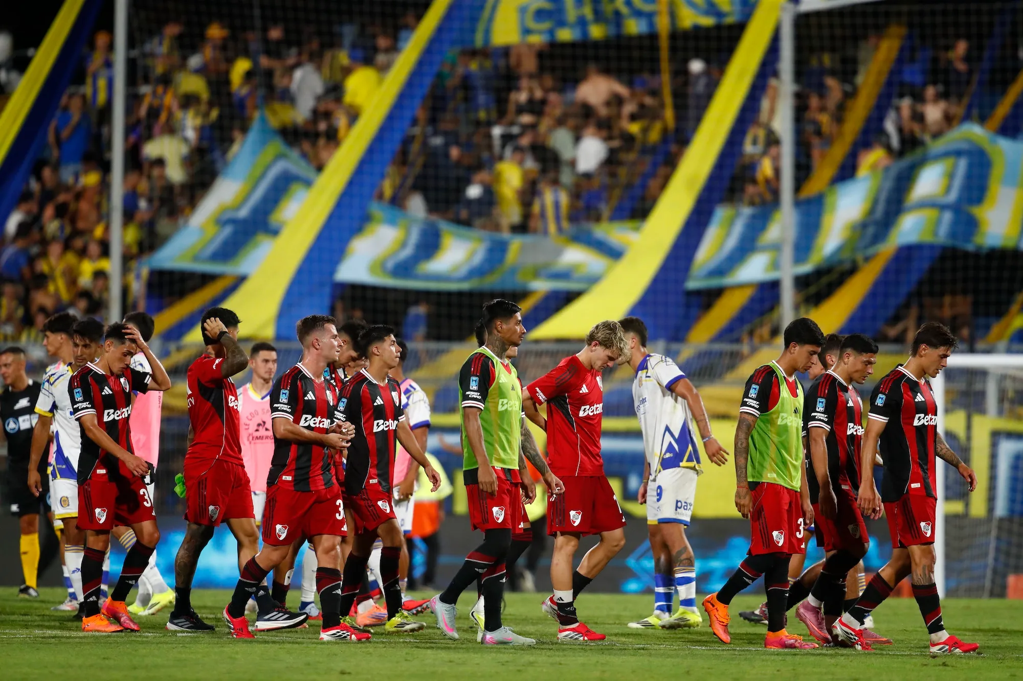 River Plate empató sin goles en Rosario con presencia de Paulo Díaz