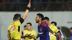 El juez del partido explicó las expulsiones de los dos jugadores de la U