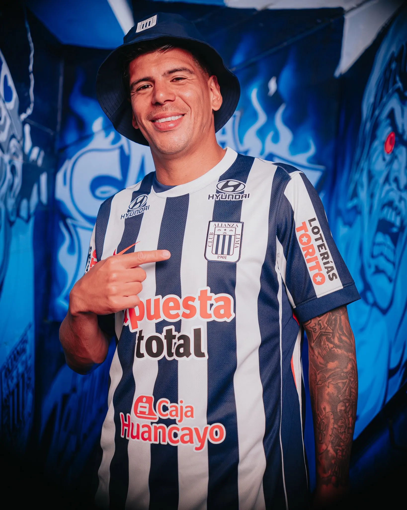 Foto: @clubaloficial en X. Esteban Pavez fichó por Alianza Lima