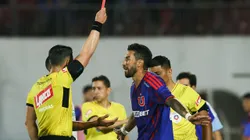 Juan Martín Lucero fue castigado luego de la expulsión ante Audax Italiano.