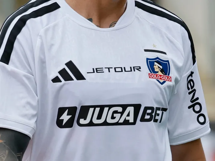 Ex Colo Colo destapa la olla: "La barra brava mandada por los dirigentes nos fueron a apretar"