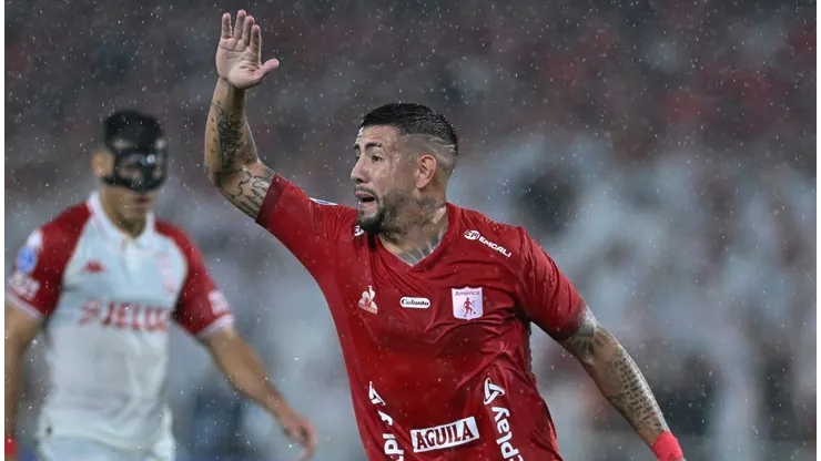 El delantero argentino recibió el fallo favorable del TAS y podrá volver a jugar.
