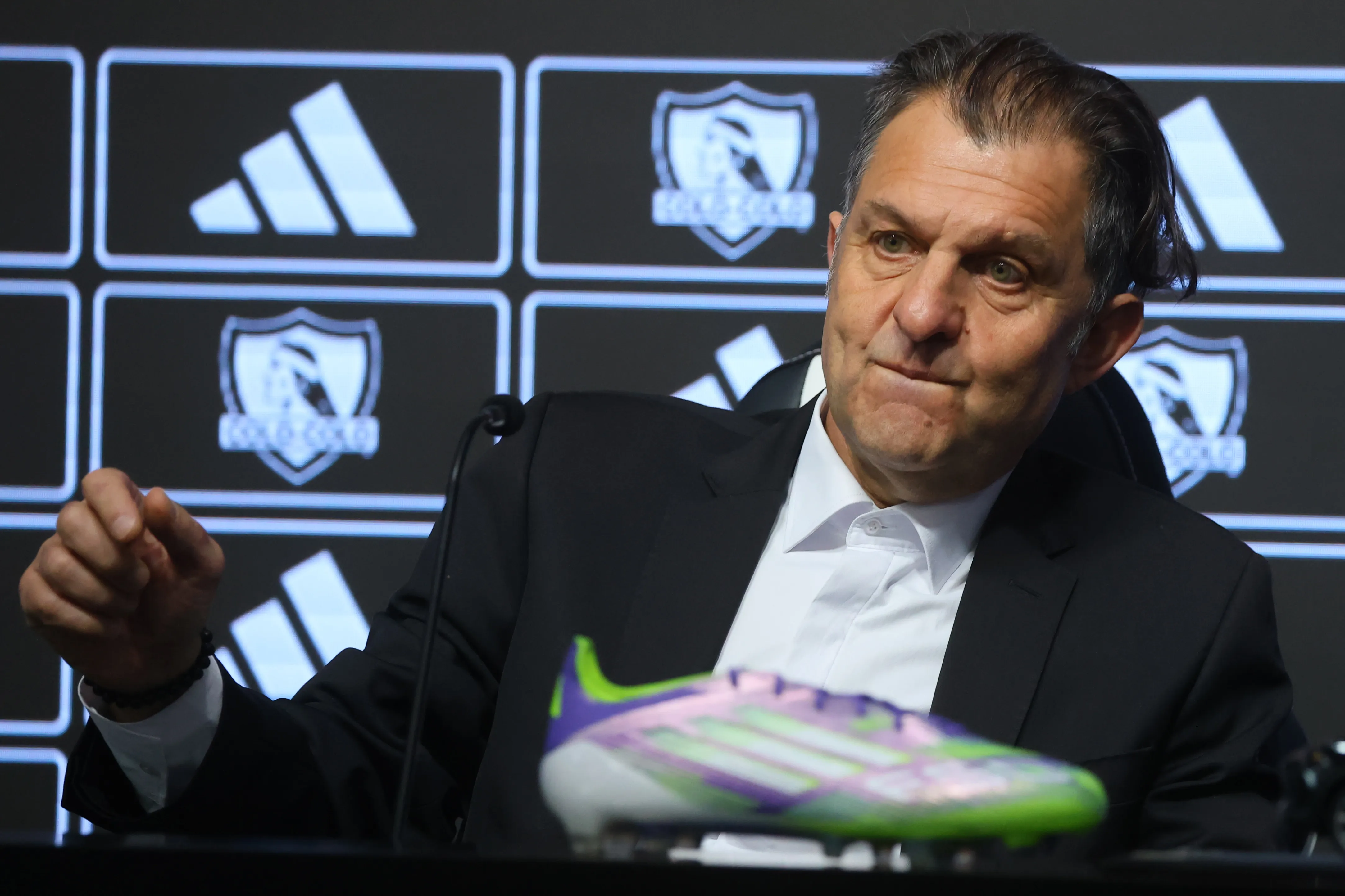 El presidente de Blanco y Negro aseguró que Colo Colo no se ha retirado del mercado (Foto: Photosport)