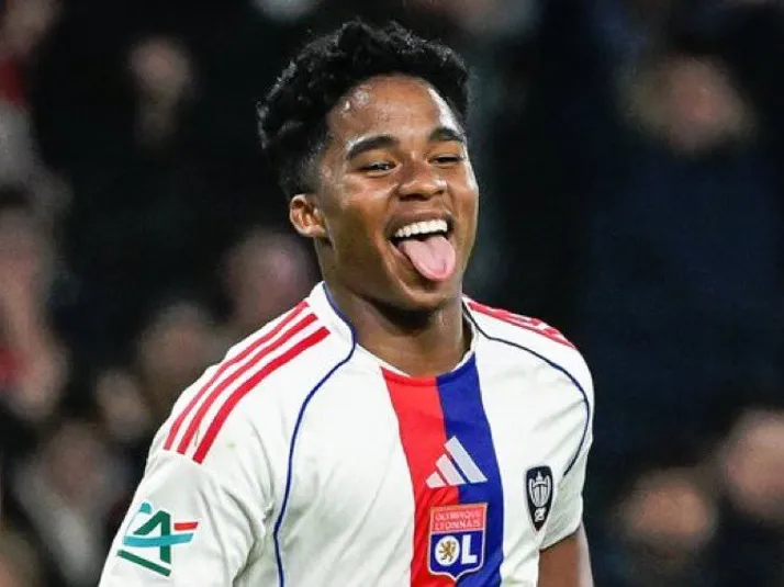 VIDEO: ¿Sufren los merengues?: Endrick anotó un golazo en el triunfo del Lyon