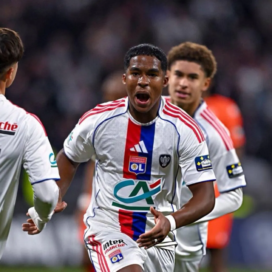 Endrick la rompe en Francia