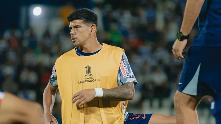 Duras críticas para el primer tiempo de Esteban Pavez en Alianza Lima.