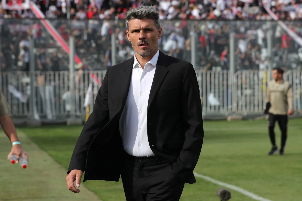 Herrera sale en defensa de Ortiz | Foto: Photosport