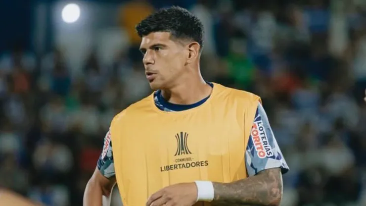 Esteban Pavez tuvo un fatídico debut con Alianza Lima. (Foto: @alianzalima)