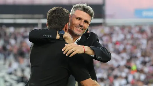 Fernando Ortiz recibió inesperada defensa. (Foto: Felipe Zanca/Photosport)
