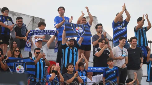 Huachipato emite un comentario explicando por qué permitió jugar sin público.
