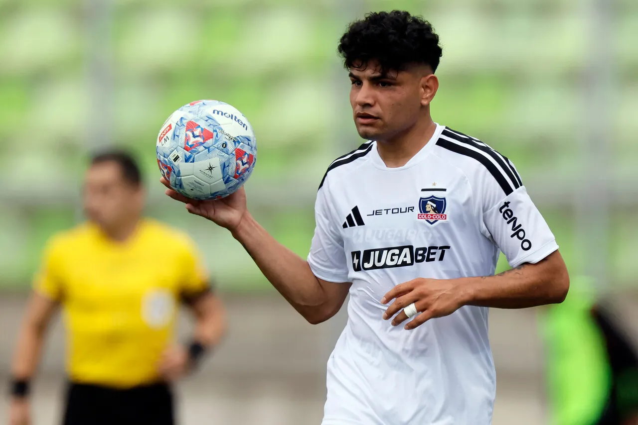 Aquino vuelve al equipo titular en Colo Colo | Foto: Photosport