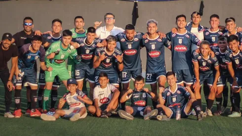 Deportes Melipilla se queda en Segunda.
