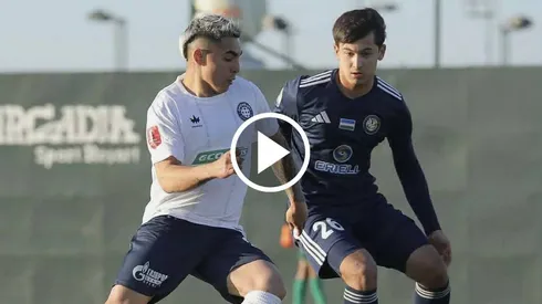 Jordhy Thompson sigue en racha en el FC Orenburg. (Foto: @fcorenburg)
