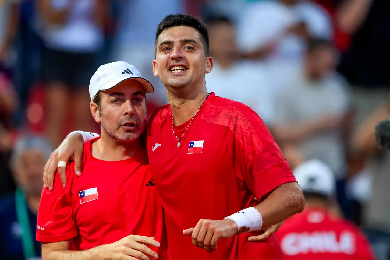 Chile espera sellar la victoria en el dobles | Foto: Photosport
