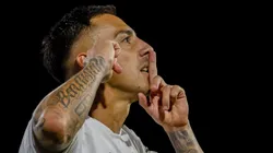 Javier Correa realizó un llamativo festejo en victoria de Colo Colo. (Foto: Andrés Piña/Photosport)