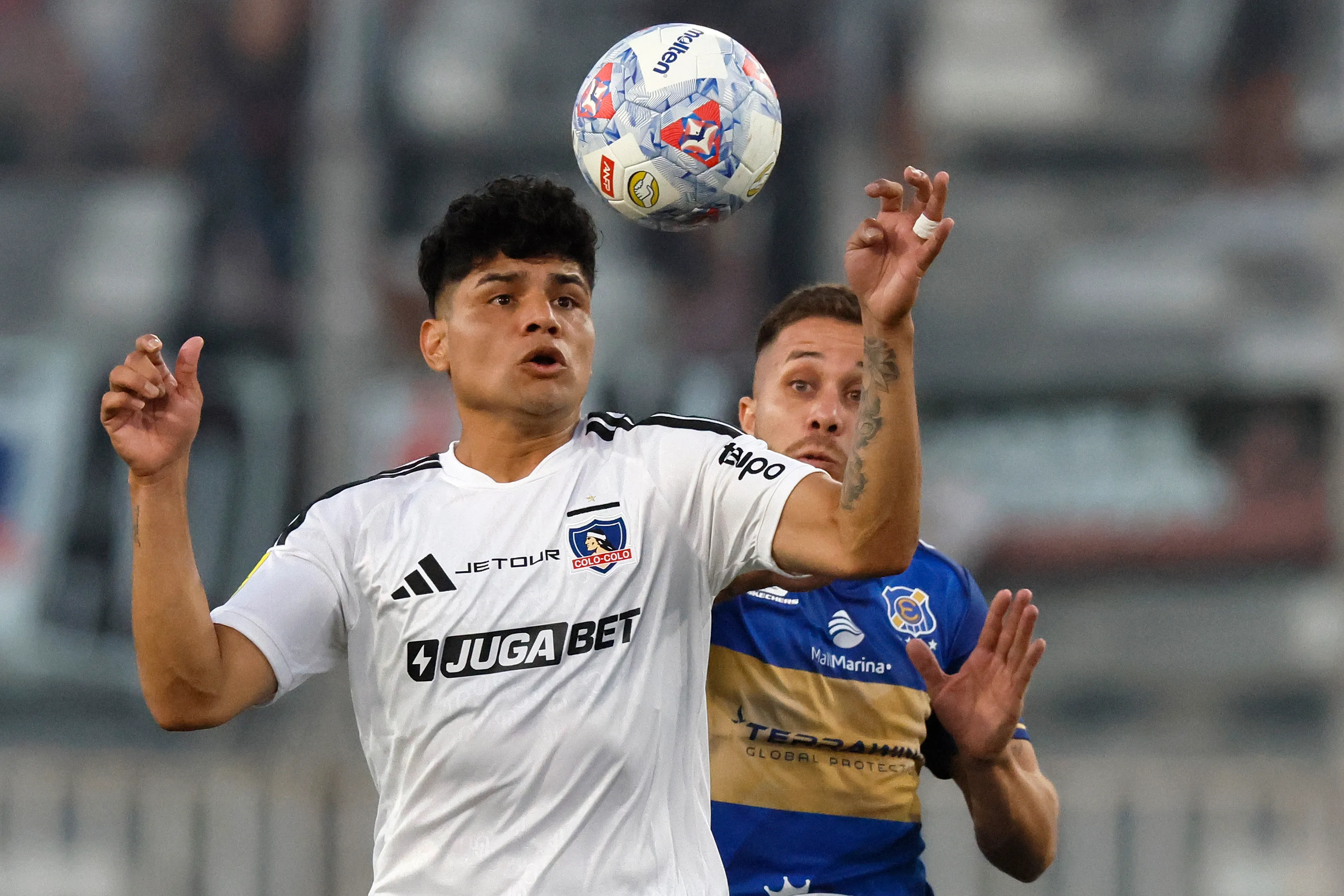 Claudio Aquino fue titular ante Everton y jugó hasta los 79 minutos. (Foto: Andrés Piña/Photosport)