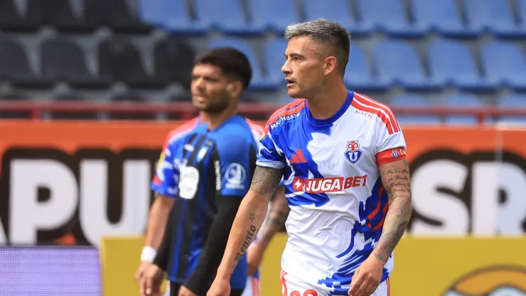 El 'Príncipe' sacó a relucir su autoridad tras la dura derrota de los Azules en Talcahuano (Foto: Photosport)