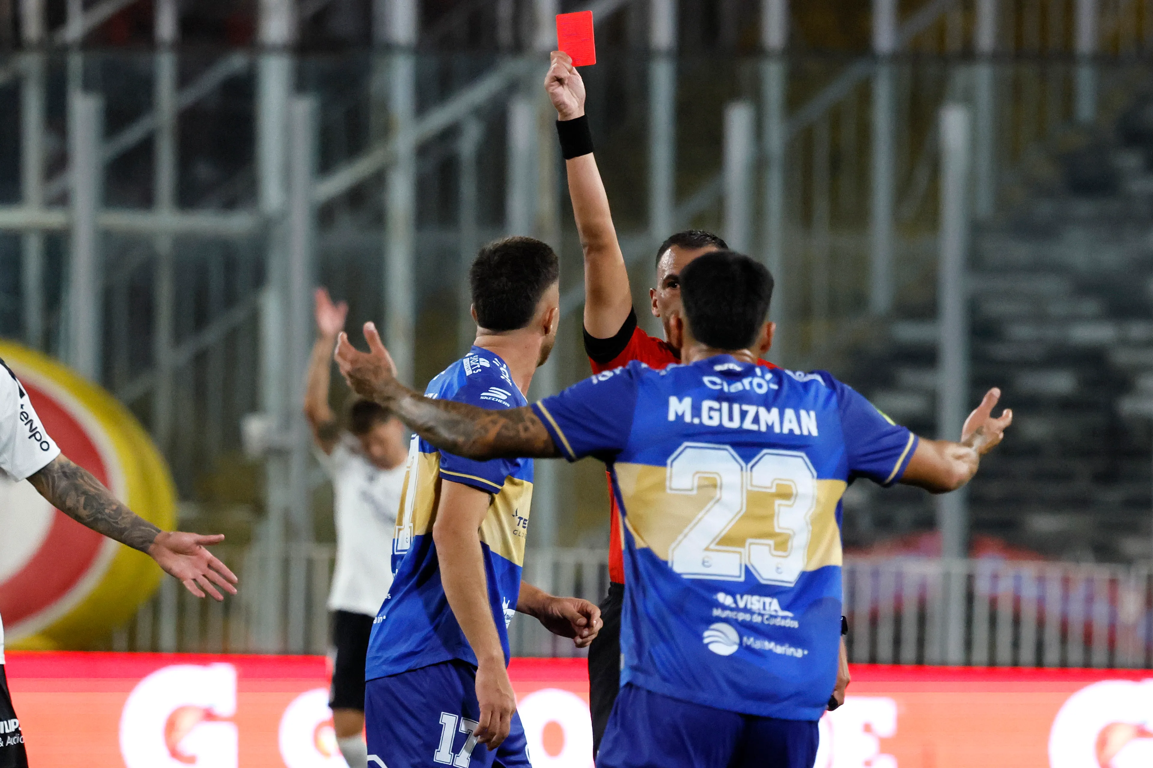 Everton cayó por 2-0 frente a Colo Colo