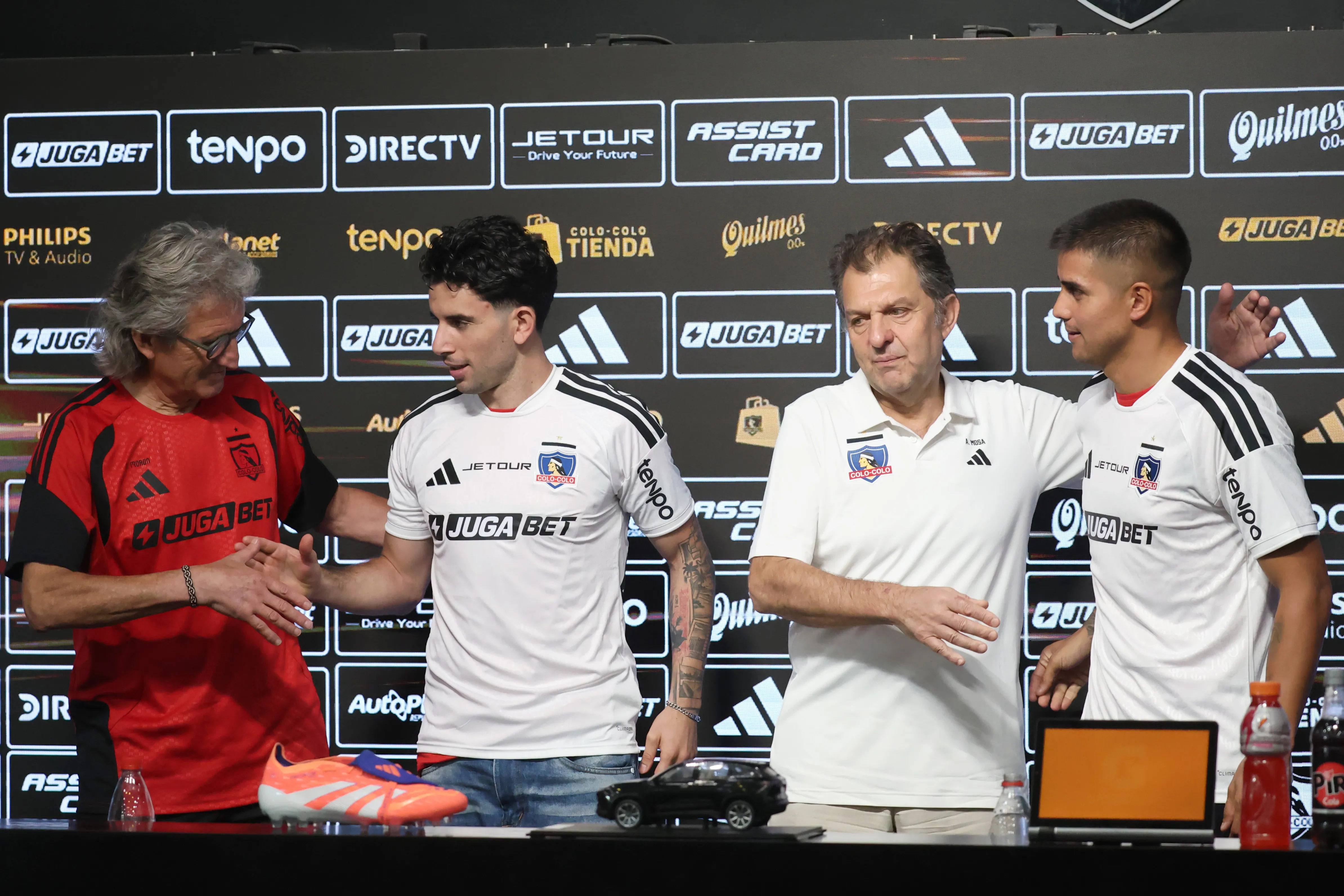 Lautaro Pastrán y Álvaro Madrid fueron los últimos refuerzos presentados en Colo Colo | FOTO: Dragomir Yankovic/Photosport