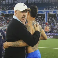 Molestia en la UC: Tagle le responde a un hincha cruzado por el armado del plantel