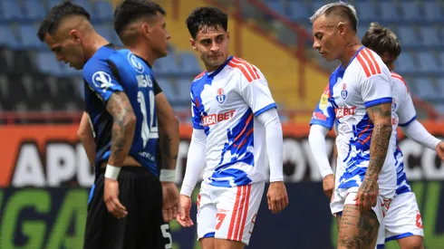 Marcelo Barticciotto defiende a criticado jugador de la U.
