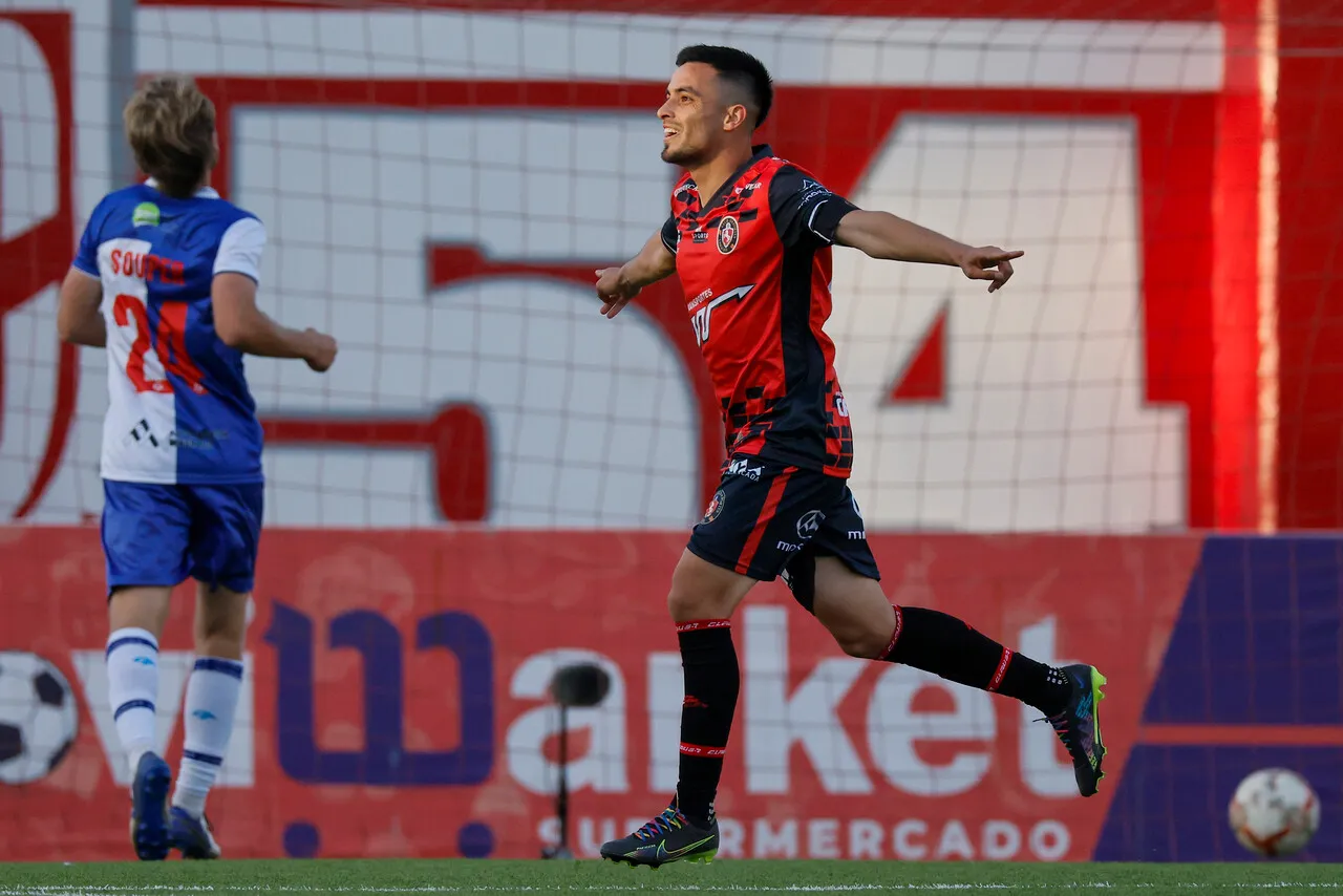 Tarifeño dejó Limache | Foto: Photosport