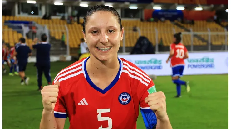 Catalina Figueroa deja en el olvido su paso por la UC y ficha en la U.
