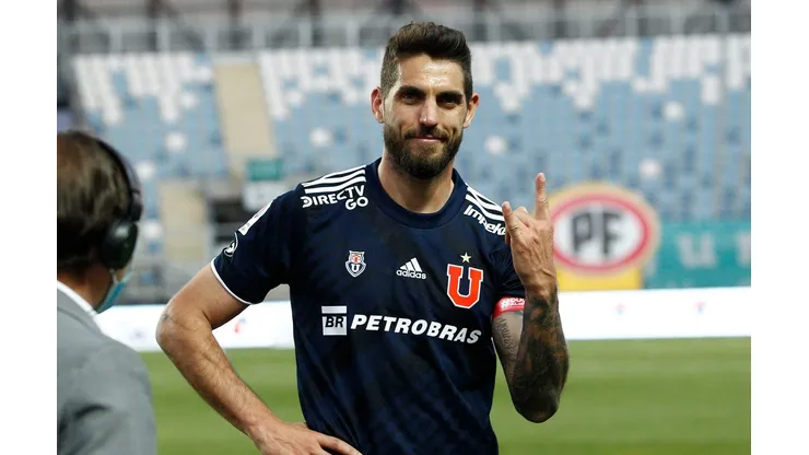 Joaquín Larrivey no se olvida de Universidad de Chile.