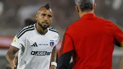 En Colo Colo hay prepcupación por la relación entre Arturo Vidal y Fernando Ortiz. (Foto: Andrés Piña/Photosport)