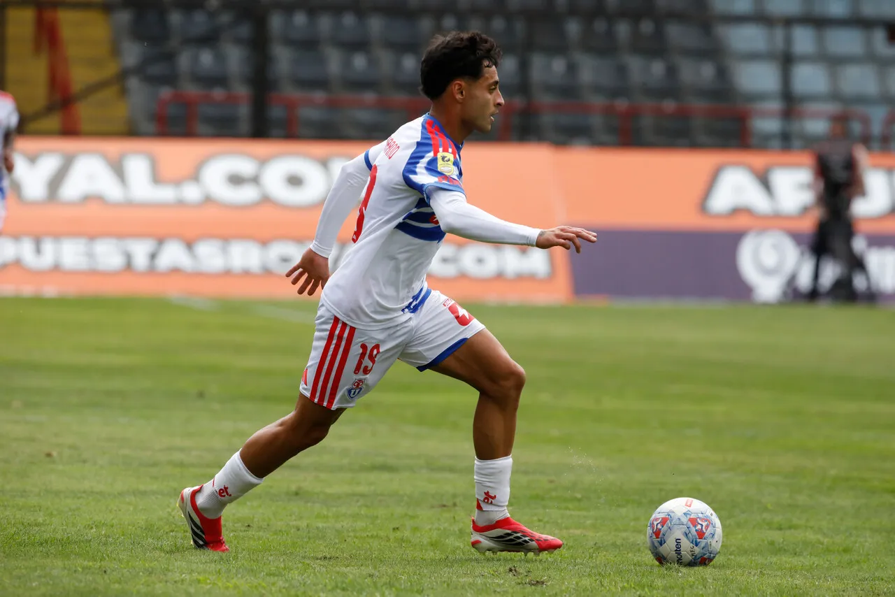 Altamirano es el gran damnificado en la U | Foto: Photosport