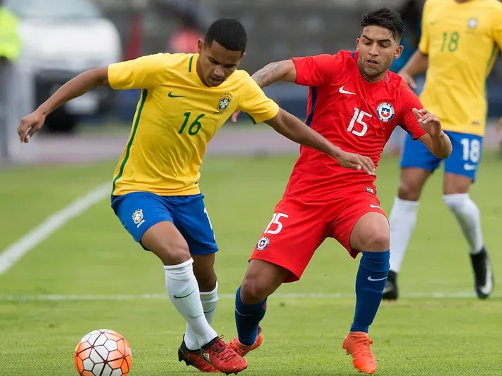 Se lo pelearon la U y Colo Colo y hoy busca relanzar su carrera en este equipo de Primera B