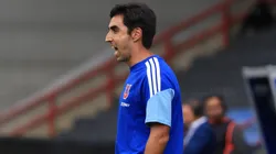 Francisco Meneghini le prestó ropa a dos jugadores de Universidad de Chile.