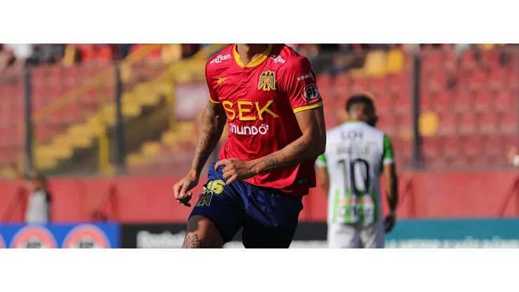 Los hispanos anunciaron un delantero con amplia experiencia en el fútbol chileno.