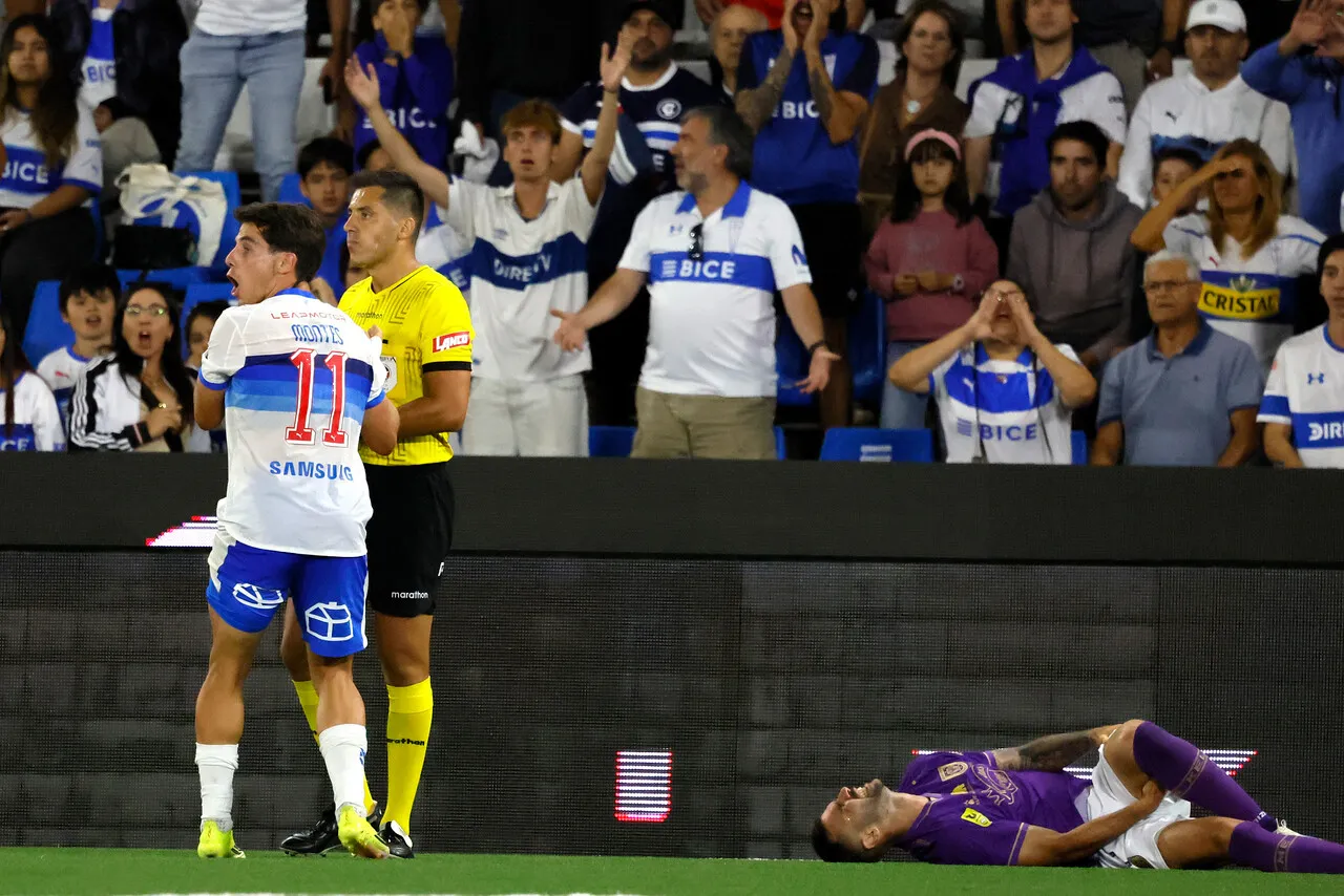 Garnero deja un importante mensaje en la UC | Foto: Photosport