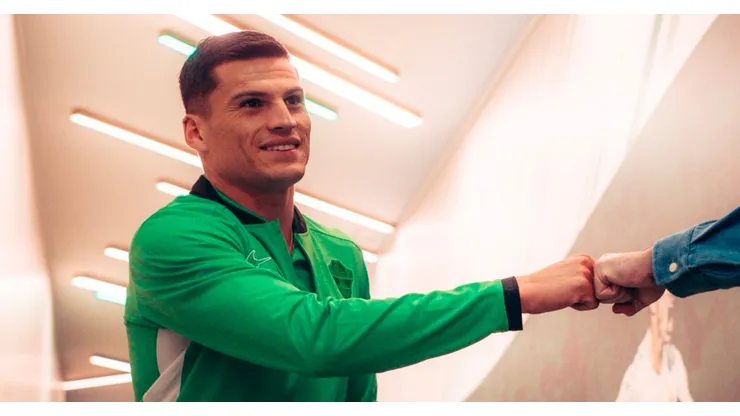 El formado en Wanderers sumará su primera titularidad desde su llegada a España.