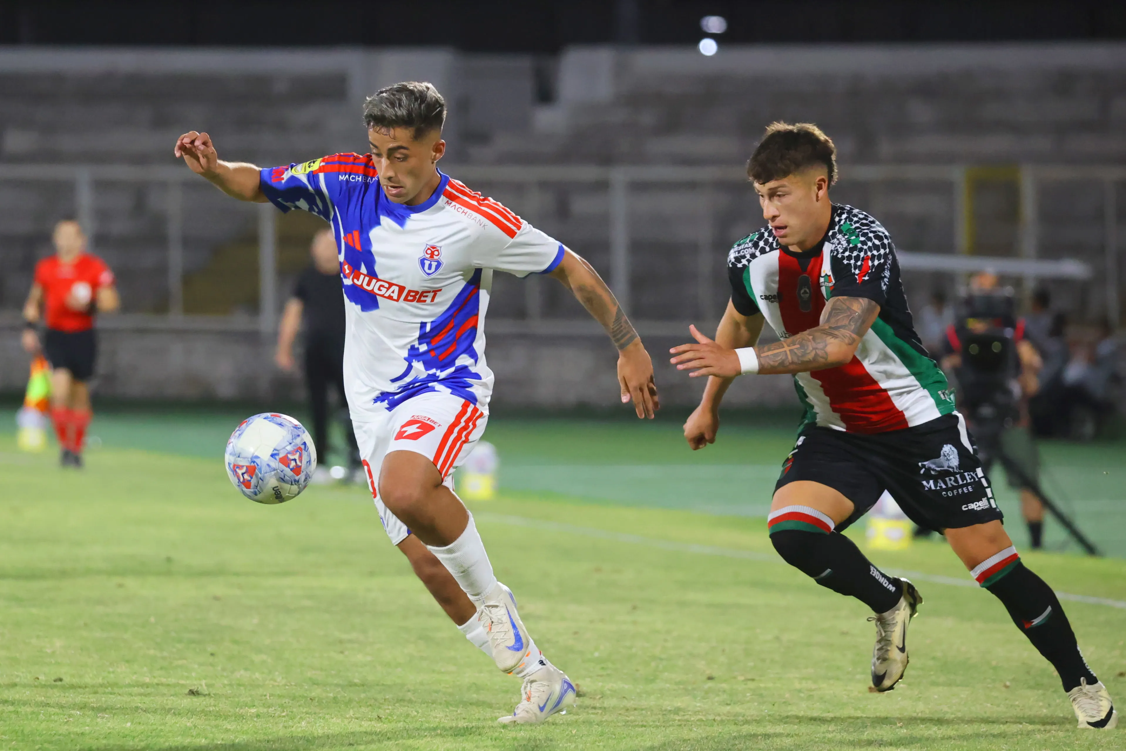 Lucas Assadi fue el jugador de la U que generó más peligro en el área rival | FOTO: Dragomir Yankovic/Photosport