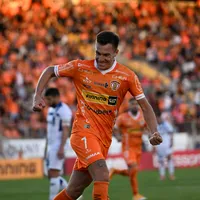 Cobreloa sorprende con noticia sobre Insaurralde