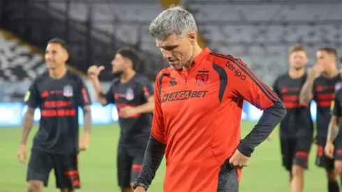 Fernando Ortiz toma una importante decisión en Colo Colo. (Foto: Jonnathan Oyarzún/Photosport)
