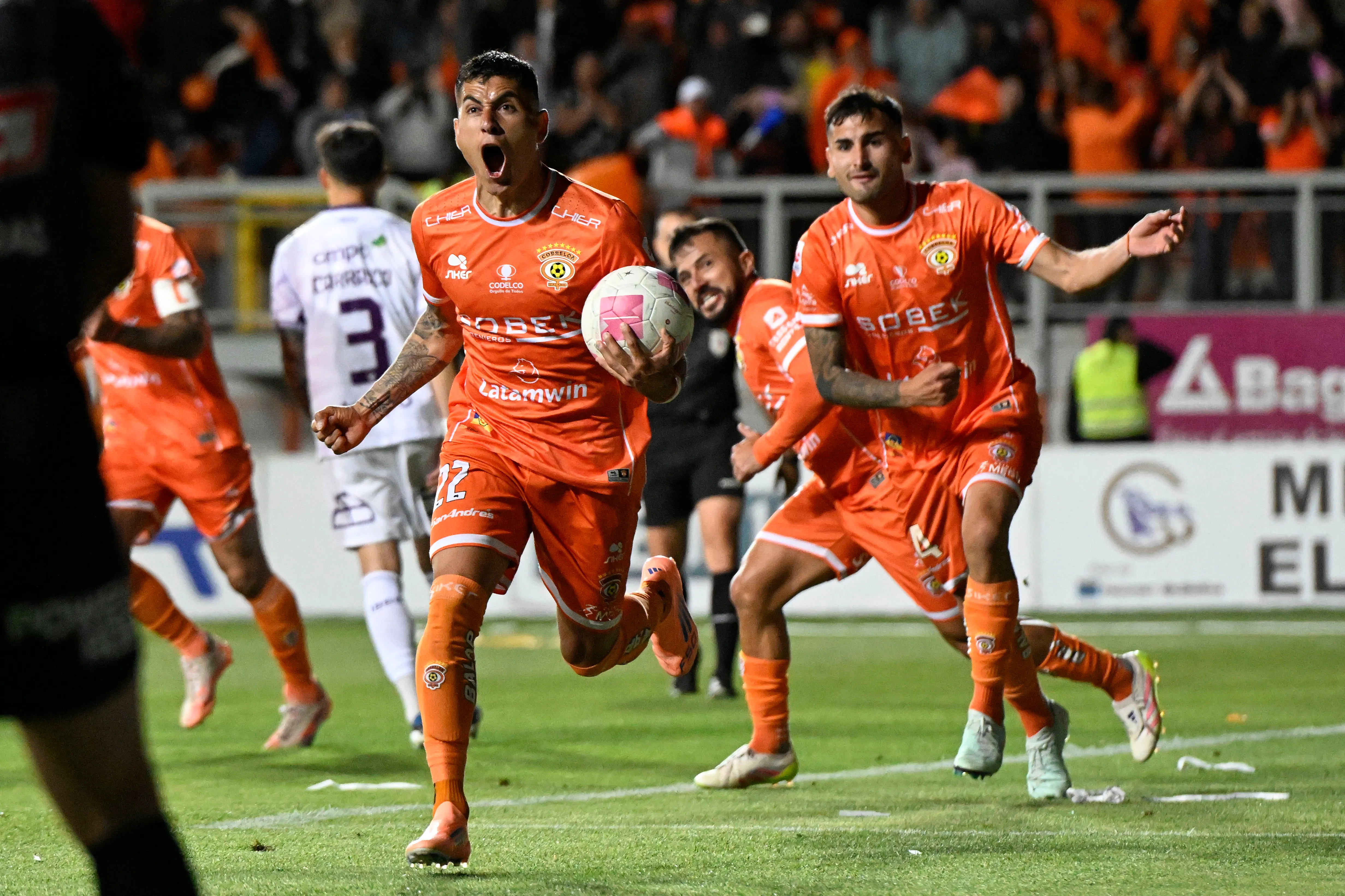 Cobreloa buscará el ascenso en 2026