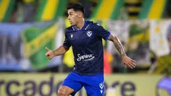 Claudio Baeza realizó un gran partido y recibe halagos de la hinchada del Fortín.