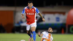 Gary Medel golpea la mesa con todo en la Universidad Católica