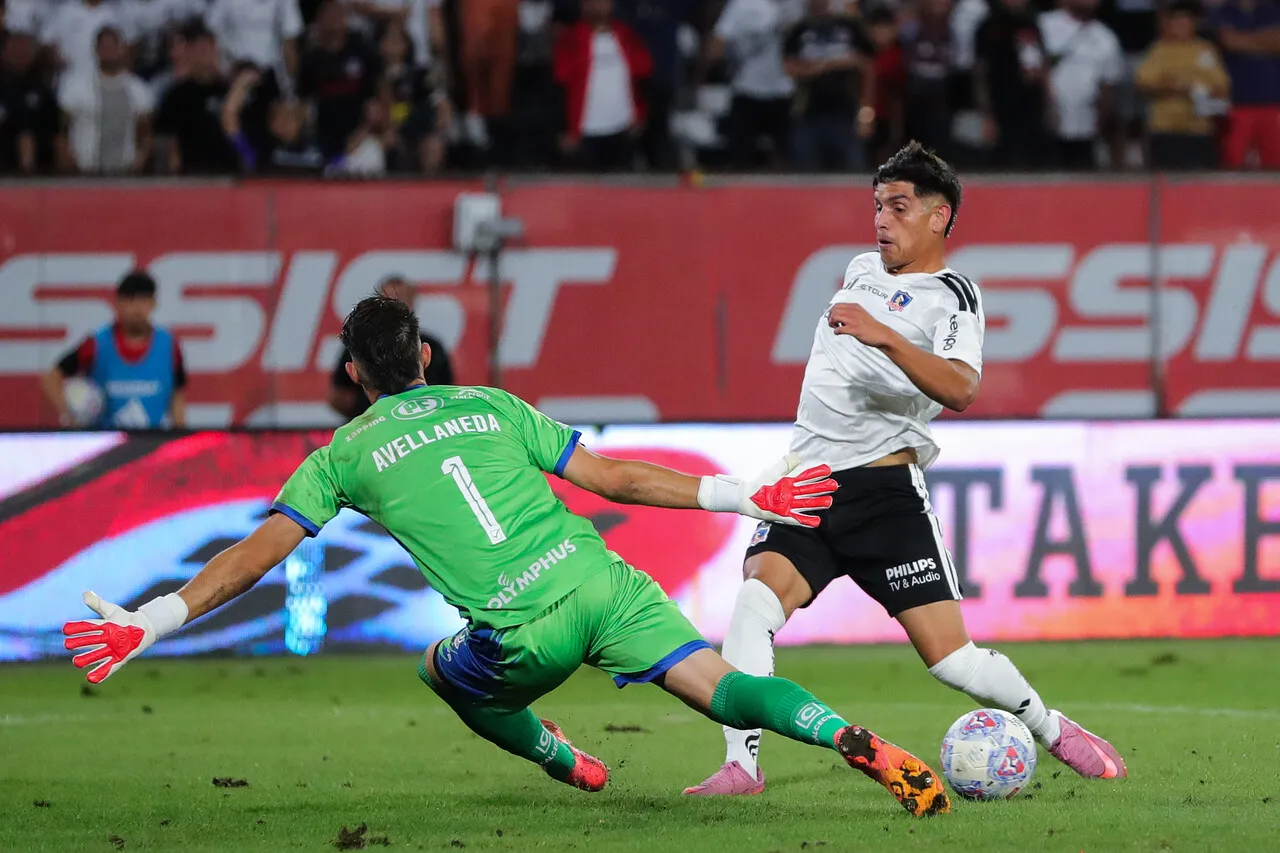 Cuevas asistió a Romero en el gol. | Foto: Photosport