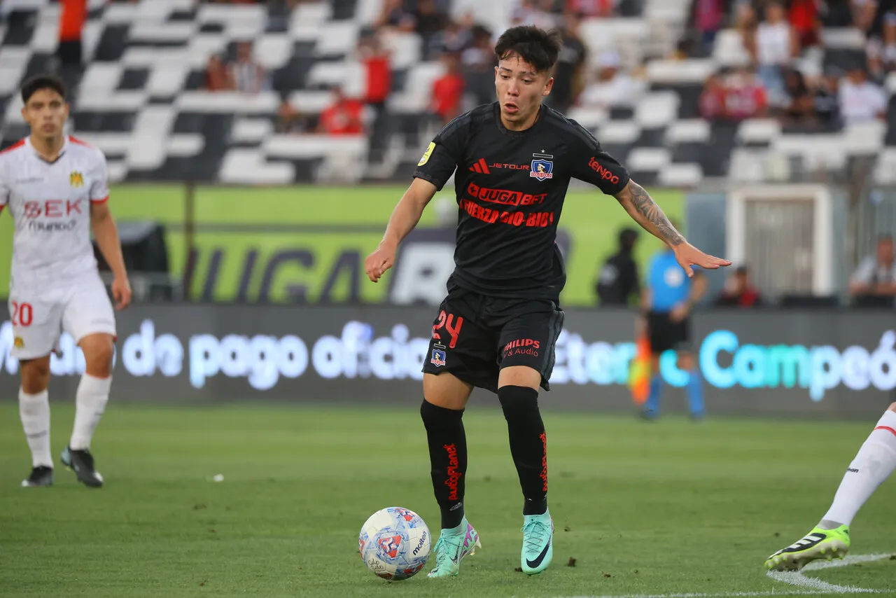 Para Pato Yáñez, Hernández fue la gran figura alba. | Foto: Photosport