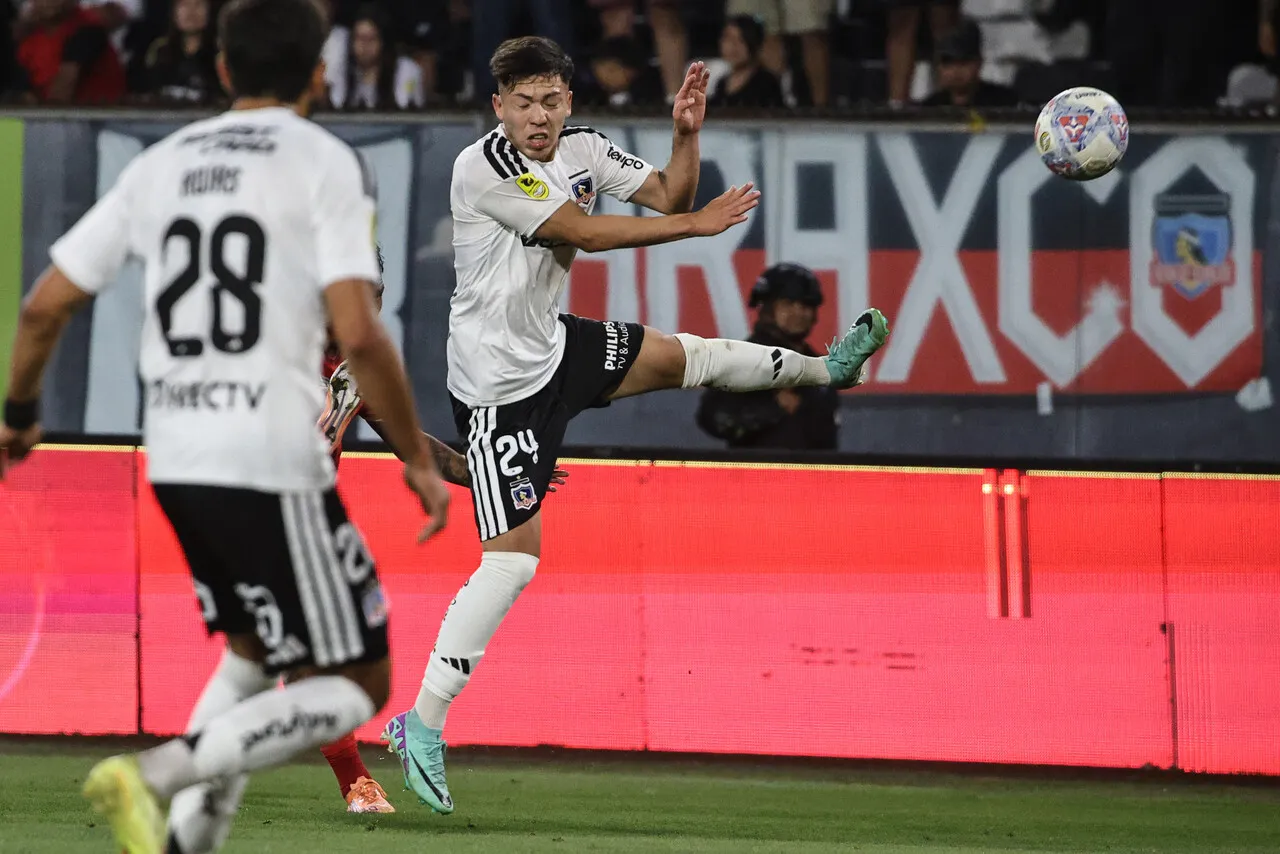 Hernández fue figura en Colo Colo. | Foto: Photosport