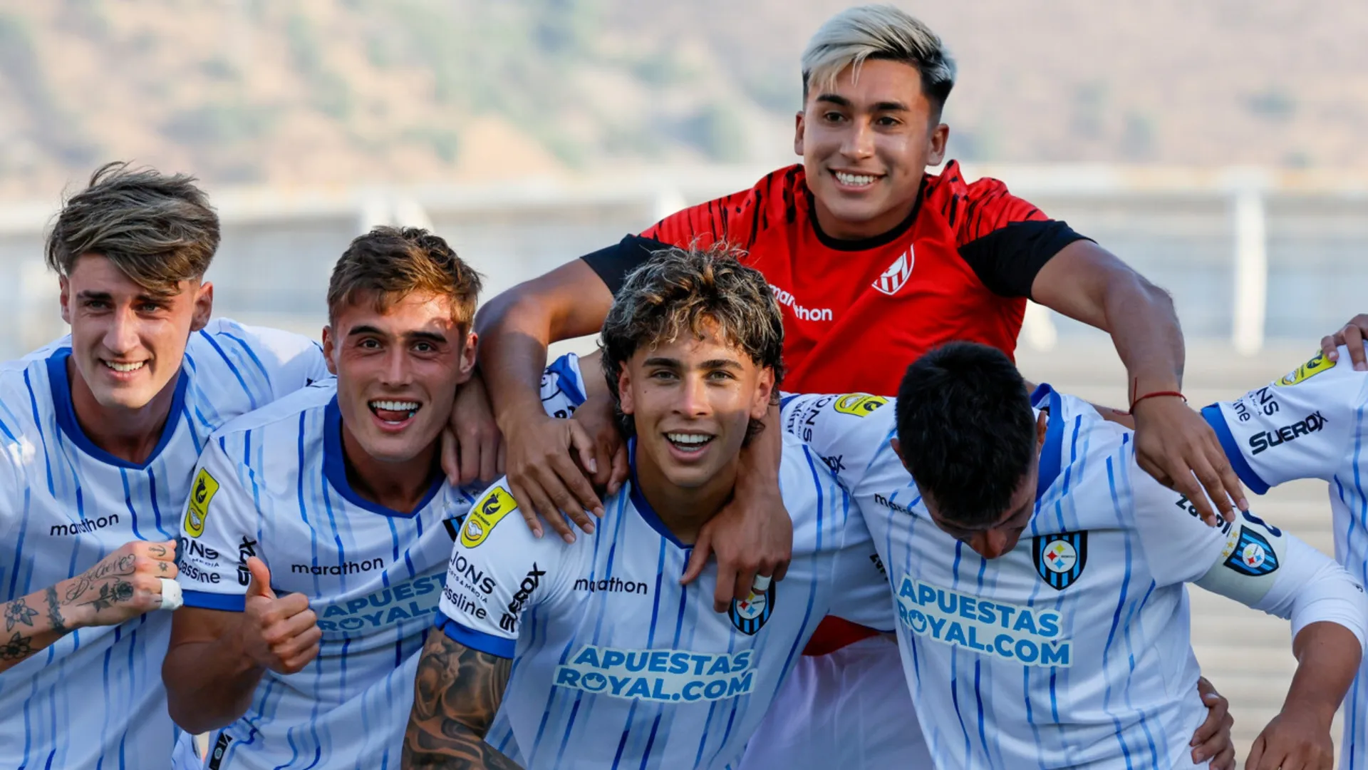 Huachipato busca con urgencia volver a los abrazos.