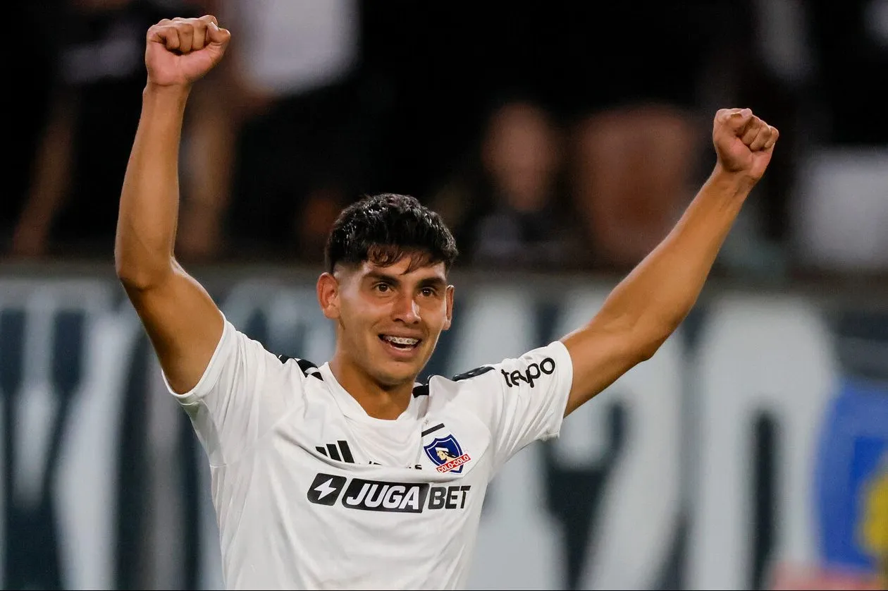 Tras el gol de Yastin Cuevas, pasapelotas habrían ocultado los balones al cuadro ‘Ruletero’ (Foto: Photosport)