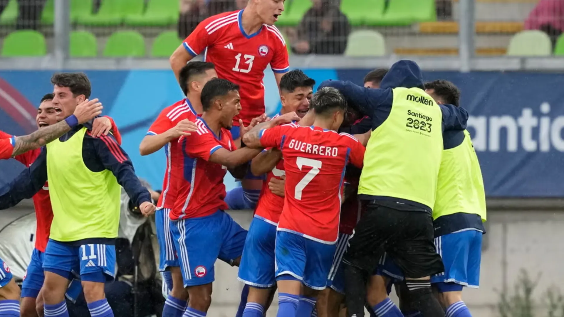 La Roja se quedó con la presea de plata en el certamen tras caer en penales ante Brasil | FOTO: Photosport